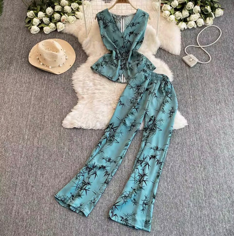Printed V-neck Top & Trousers 2Pcs