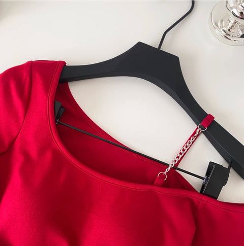 One-shoulder Midriff-baring Padded Top