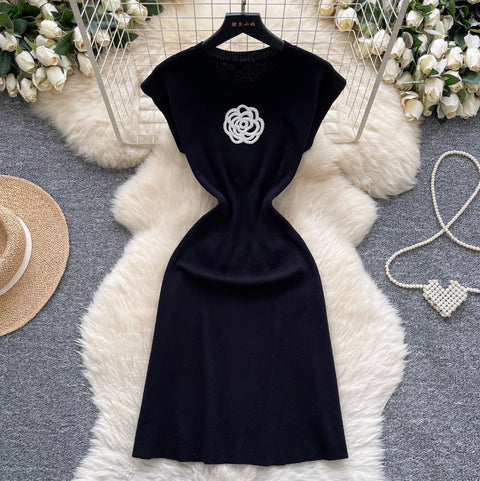 Simple Design 3d Flower Knit Dress