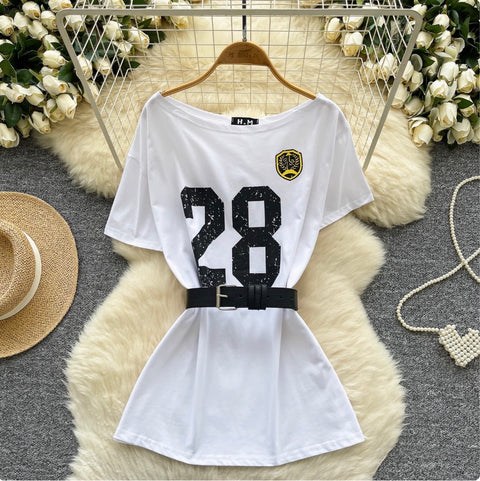 Chic Off-shoulder T-shirt with Belt