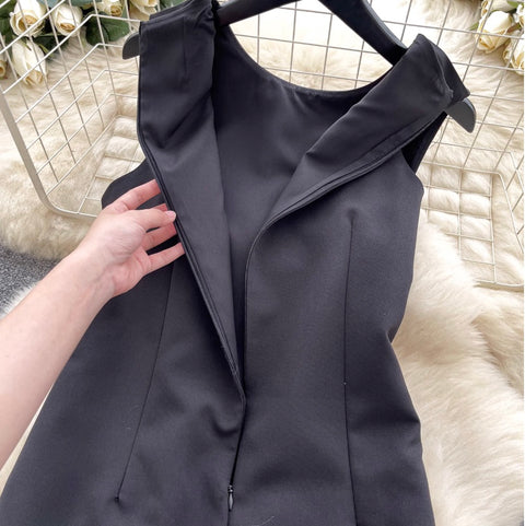 Sleeveless Layered Ruffled Pendulum Dress