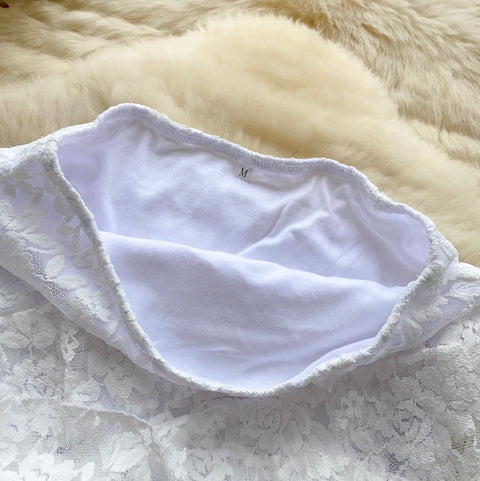 Irregular Design Hollowed Lace Skirt