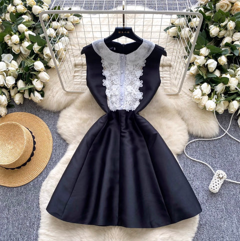 High-end White Lace Black Dress
