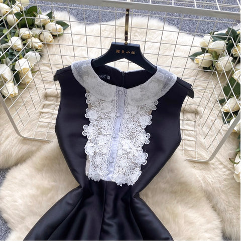 High-end White Lace Black Dress