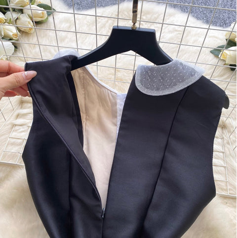 High-end White Lace Black Dress