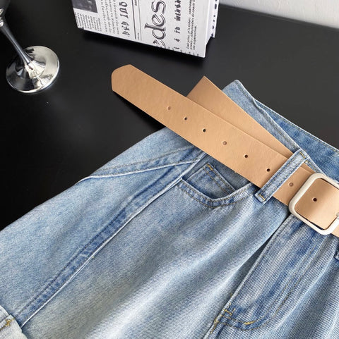 Rolled-up Denim Shorts with Belt