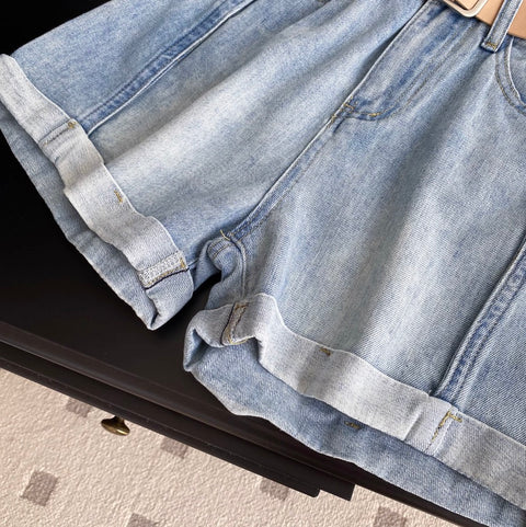 Rolled-up Denim Shorts with Belt