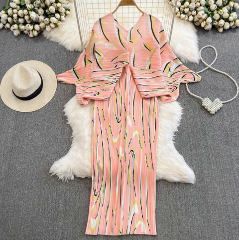 Bat Sleeve Pleated Printed Dress