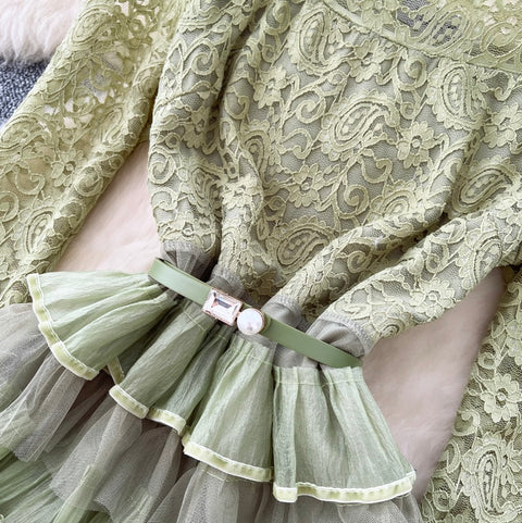 Off-shoulder Puffy Layered Lace Dress