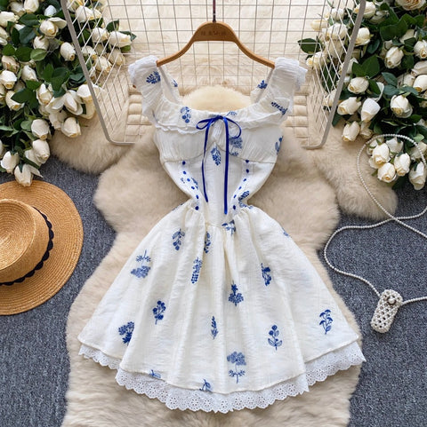 Elegant Floral Embroidered Lace Dress