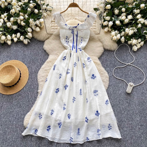 Elegant Floral Embroidered Lace Dress