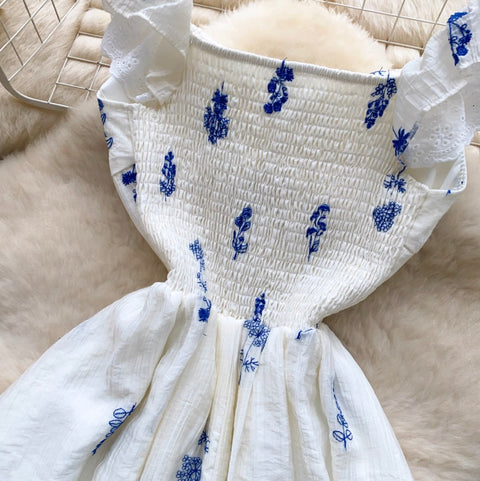 Elegant Floral Embroidered Lace Dress