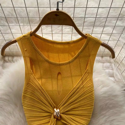 Premium Sleeveless Knotted Knit Dress