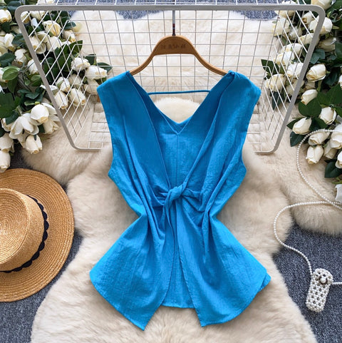 Simple Design V-neck Sleeveless Top