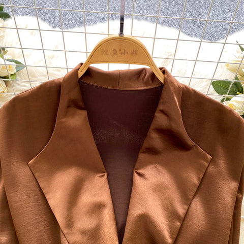 Suit Collar Midriff-baring Satin Vest