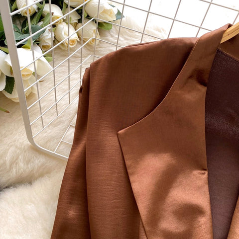 Suit Collar Midriff-baring Satin Vest