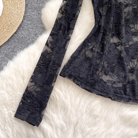 Black Floral Embroidered Bottoming Shirt