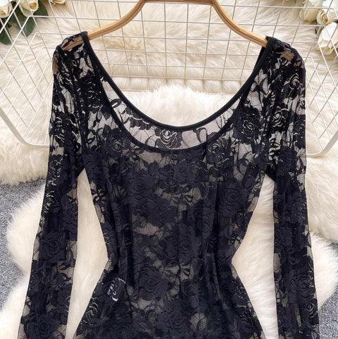 Black Floral Embroidered Bottoming Shirt