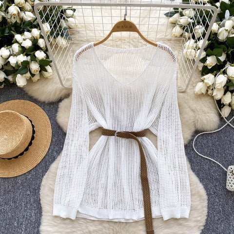 V-neck Hollowed Knitwear & Camisole 2Pcs
