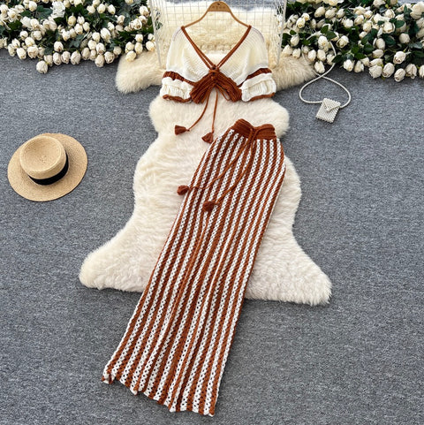 Short Outwear & Striped Skirt Knitted 2Pcs