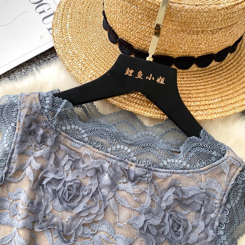 Delicate Sleeveless Embroidered Lace Top