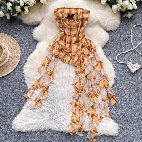 Chic Off-shoulder Asymmetric Plaid Top