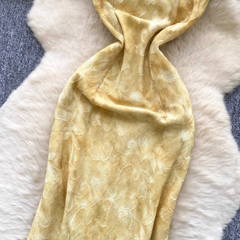 Courtly Petal Buckle Floral Dress