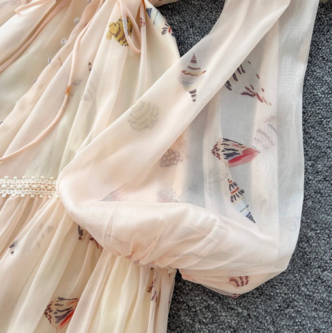 Courtly V-neck Floral Lace Dress