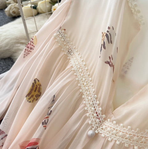 Courtly V-neck Floral Lace Dress