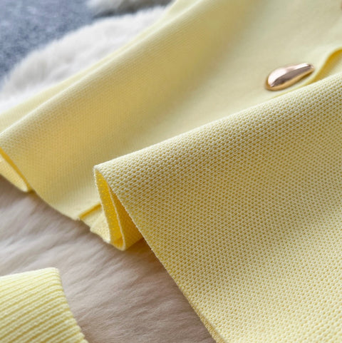 V-neck Knitwear & Mesh Skirt 2Pcs