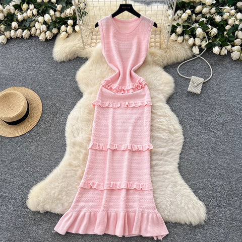 Simple Design Ruffled Knit Dress