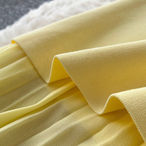 V-neck Knitwear & Mesh Skirt 2Pcs