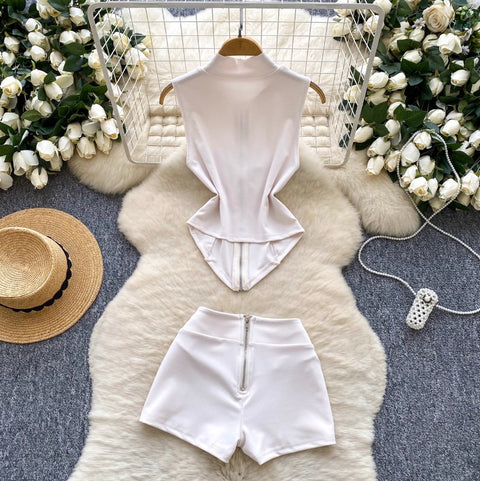 Zipped Vest & Hip-wrapping Shorts 2Pcs