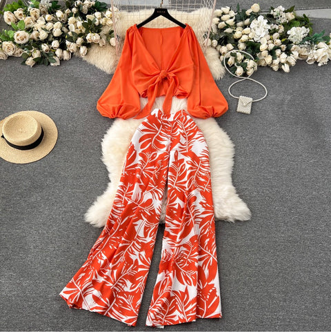 Flared-sleeve Top & Printed Trousers 2Pcs