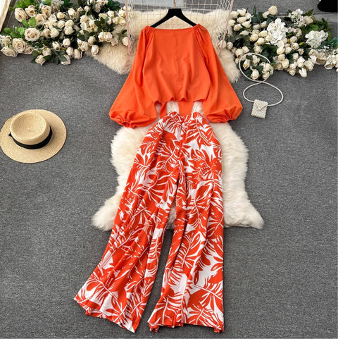 Flared-sleeve Top & Printed Trousers 2Pcs