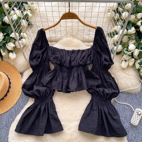 Niche Flared Sleeve Short Top