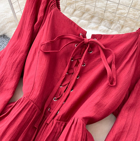 Elegant Square Neckline Lace-up Dress