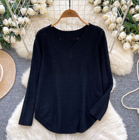 Simple Design Loose-fit Bottoming Sweater