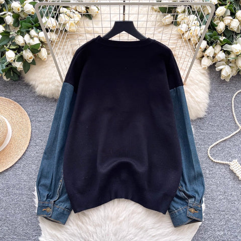 Love-pattern Print Loose-fit Sweater