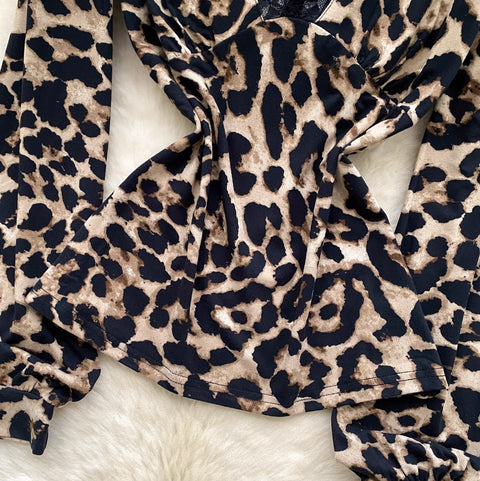 Leopard Print Waist-slimming Top