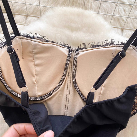 Sexy Black Lace Hip-wrapping Slip Dress