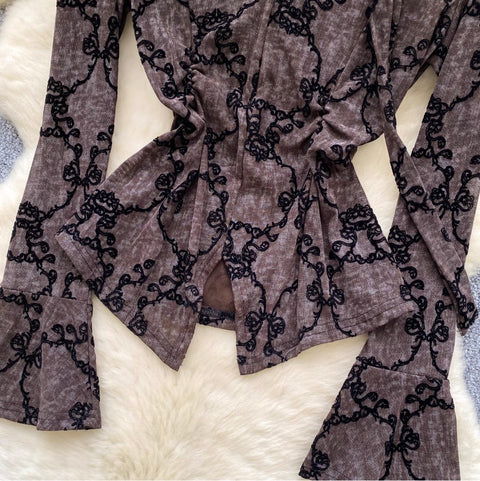 Flocking Mesh Flared Sleeve Shirt