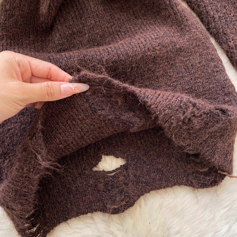 Waist-slimming Sweater Dress with Scarf