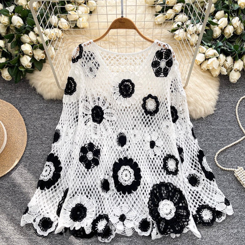 Casual Black & White Loose-fit Knitwear