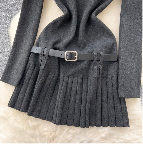 Faux Two-pieces Pleated Knitwear Dress