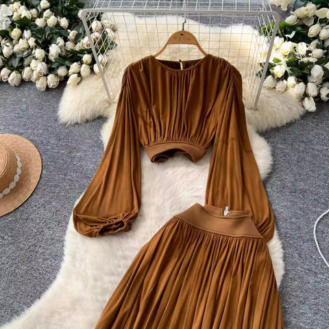 Flared-sleeve Top & Pleated Skirt 2Pcs