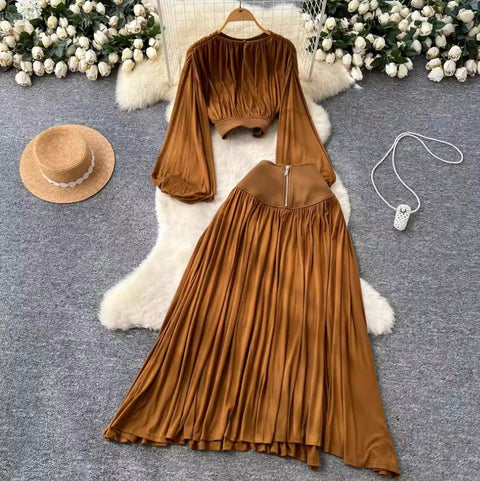 Flared-sleeve Top & Pleated Skirt 2Pcs