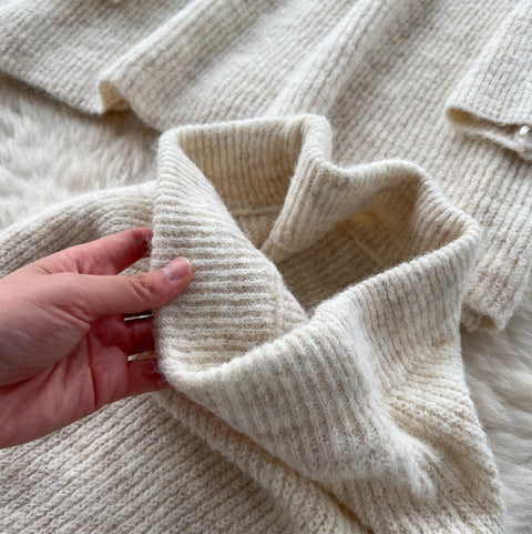 Single-breasted Cardigan & Skirt Knitted 2Pcs