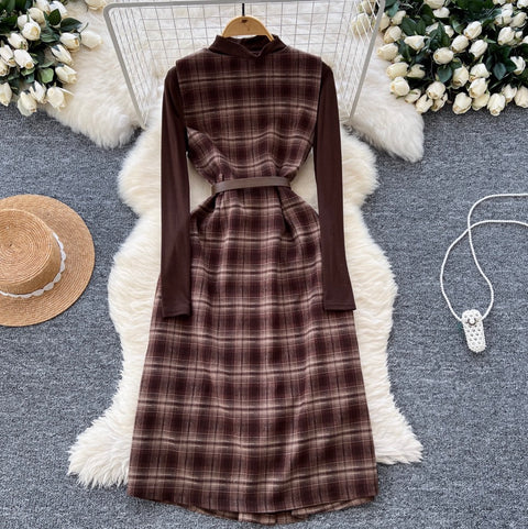 Plaid Sleeveless Dress & Sweater 2Pcs