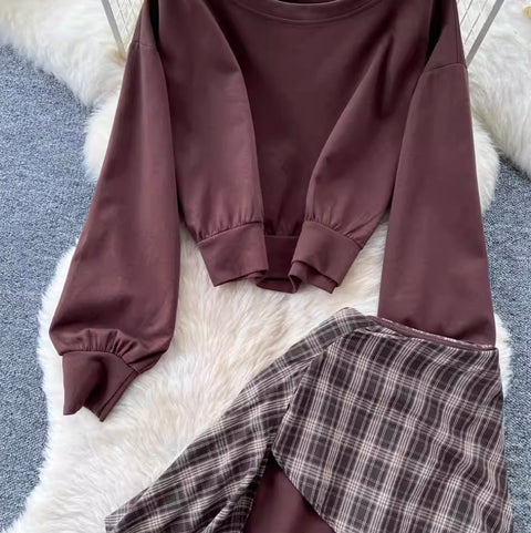 Sweatshirt & Plaid Flared Trousers 2Pcs
